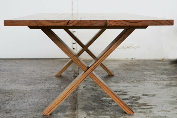 Messmate cross leg dining table