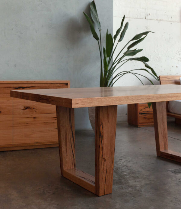 Dining Table with Hopped Table Leg